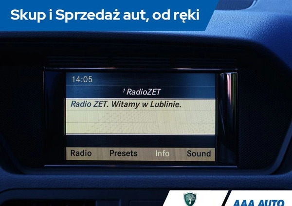 Mercedes-Benz Klasa E cena 53000 przebieg: 229903, rok produkcji 2011 z Poddębice małe 379